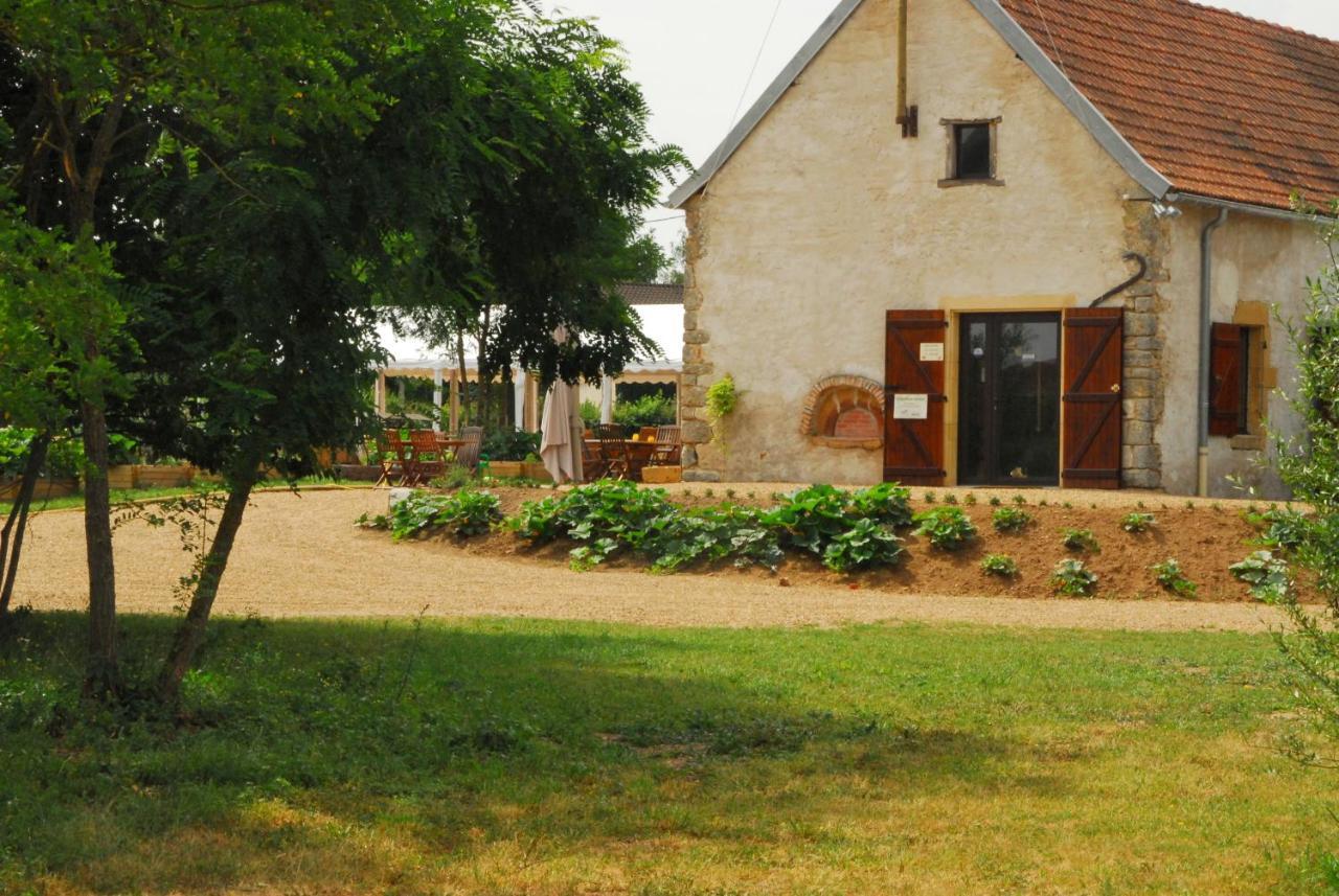 Village Toue Du Domaine Des Demoiselles Chassenard Esterno foto